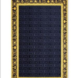NEW Versace Baroque Jacquard Navy Blue Beach Towel